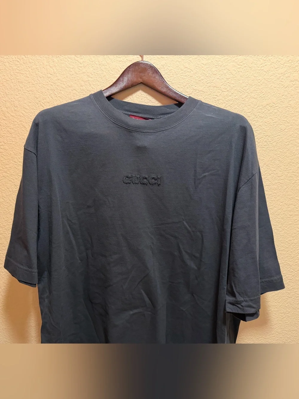New Authentic Gucci Logo Black T Shirt Size L Oversized
